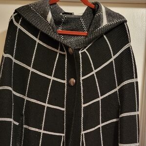 Womens Brushed Plaid Hooded Cape  Black Size XL